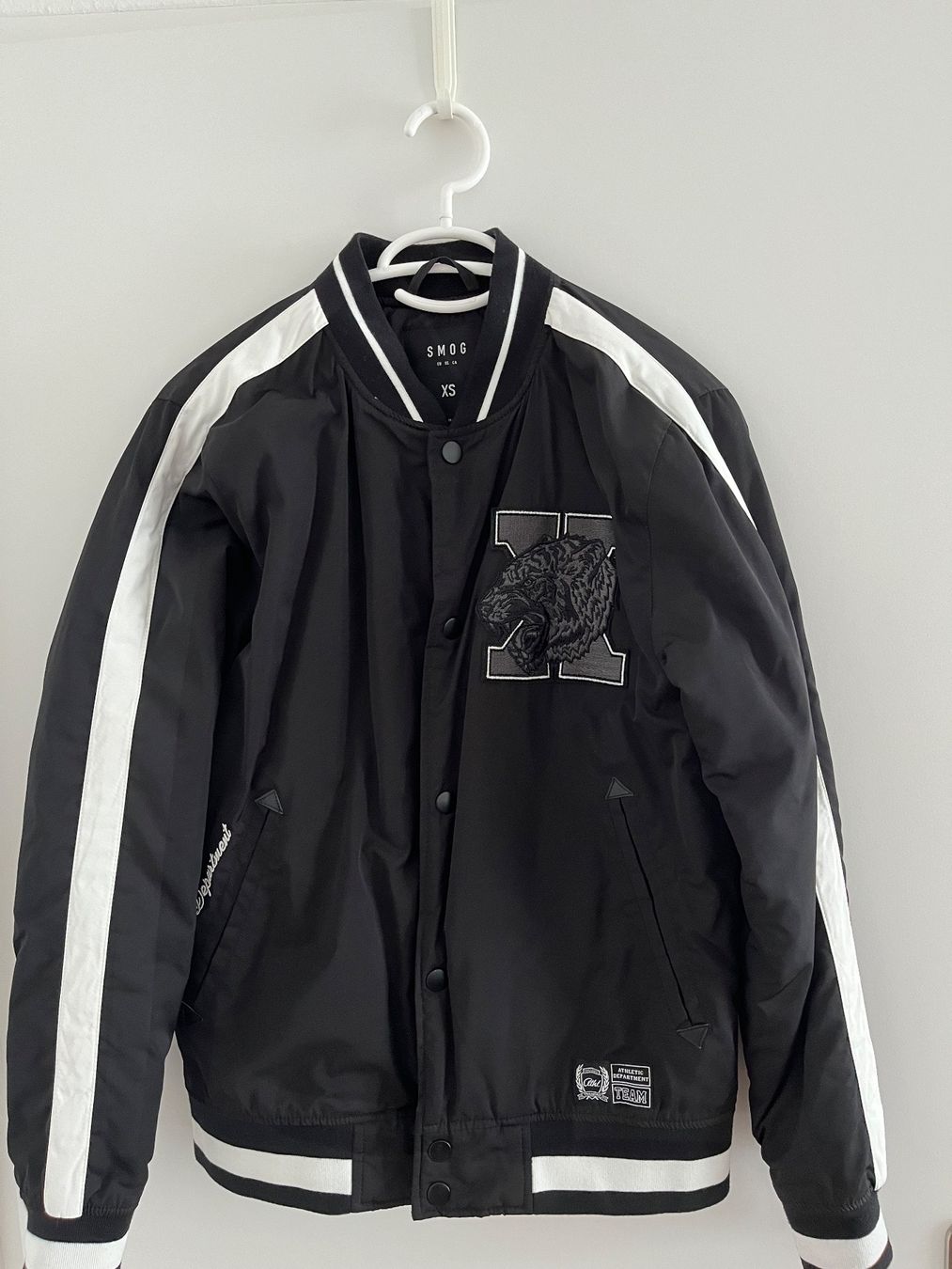 Jacken & Mäntel: College Jacke – Gebraucht aus St. Gallen von Nickat