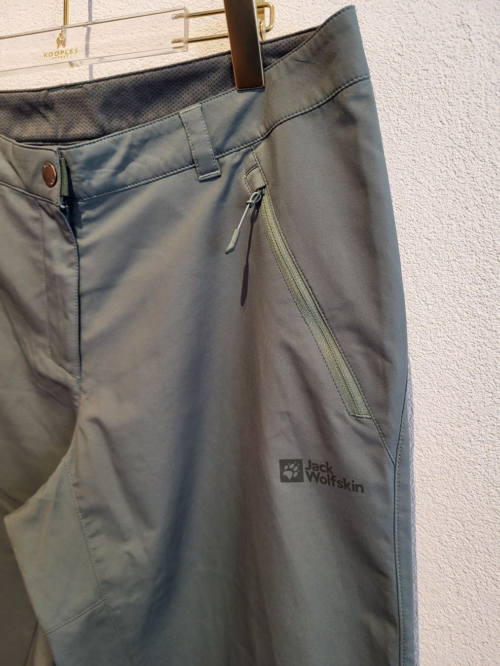 Jack Wolfskin Hosen: JACK WOLFSKIN - Pantalons de Randonnée, Taille 44 – Neu (gemäss Beschreibung) aus Haute-Nendaz von DetoutDerien 1