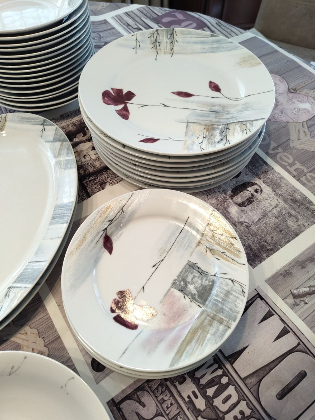 Set di piatti: Service gebraucht – Usato da Bischofszell venduto da chaefer135740 1