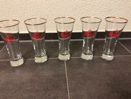 Carlsberg Pokalglas rot mit Goldrand