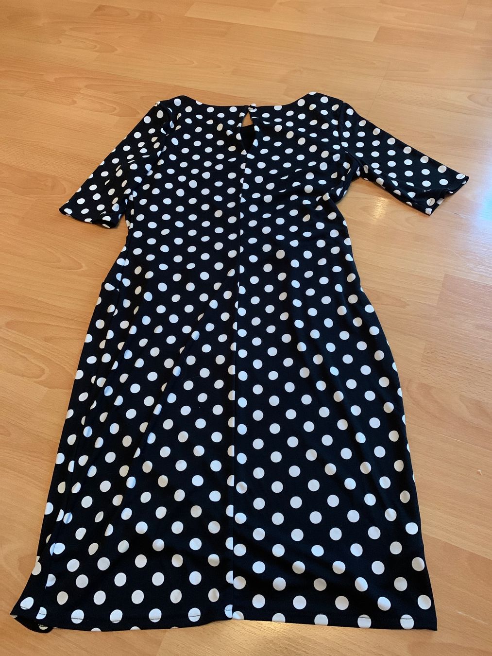 Next Kleider: Magnifique robe Next taille 16 ou 42 – Gebraucht aus MEYRIN von Gwendo10 1