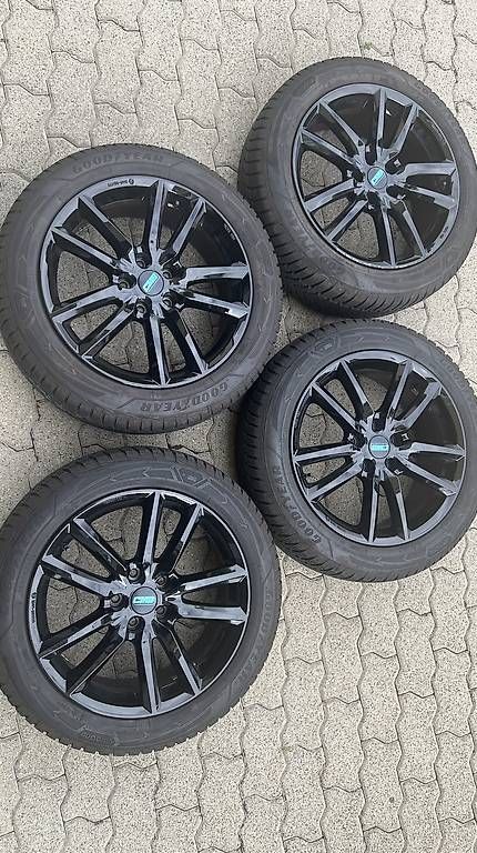 Pneumatici & Ruote complete: Winter Kompletträder für Renault Megane e-tech  – Usato da Allschwil venduto da Davogel38