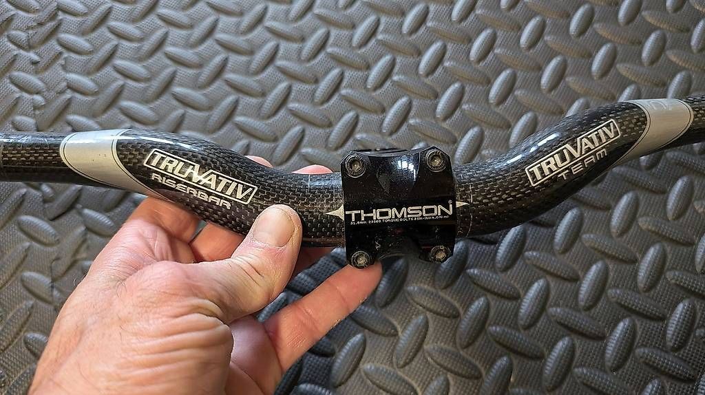 Pezzi di ricambio: Carbon Lenker Mountainbike – Usato da Ormalingen venduto da horch_mal 1