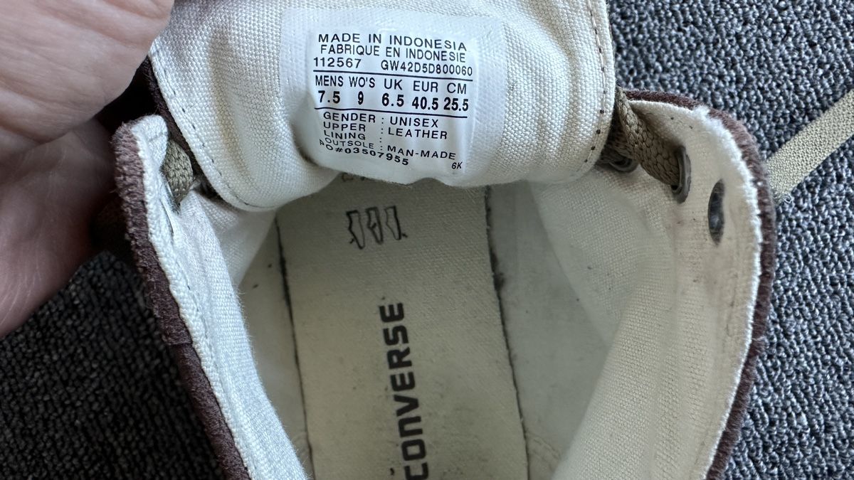 Converse Scarpe da uomo: Converse unisexe taille 40.5 marron – Usato da Bulle venduto da LeMoleson 9