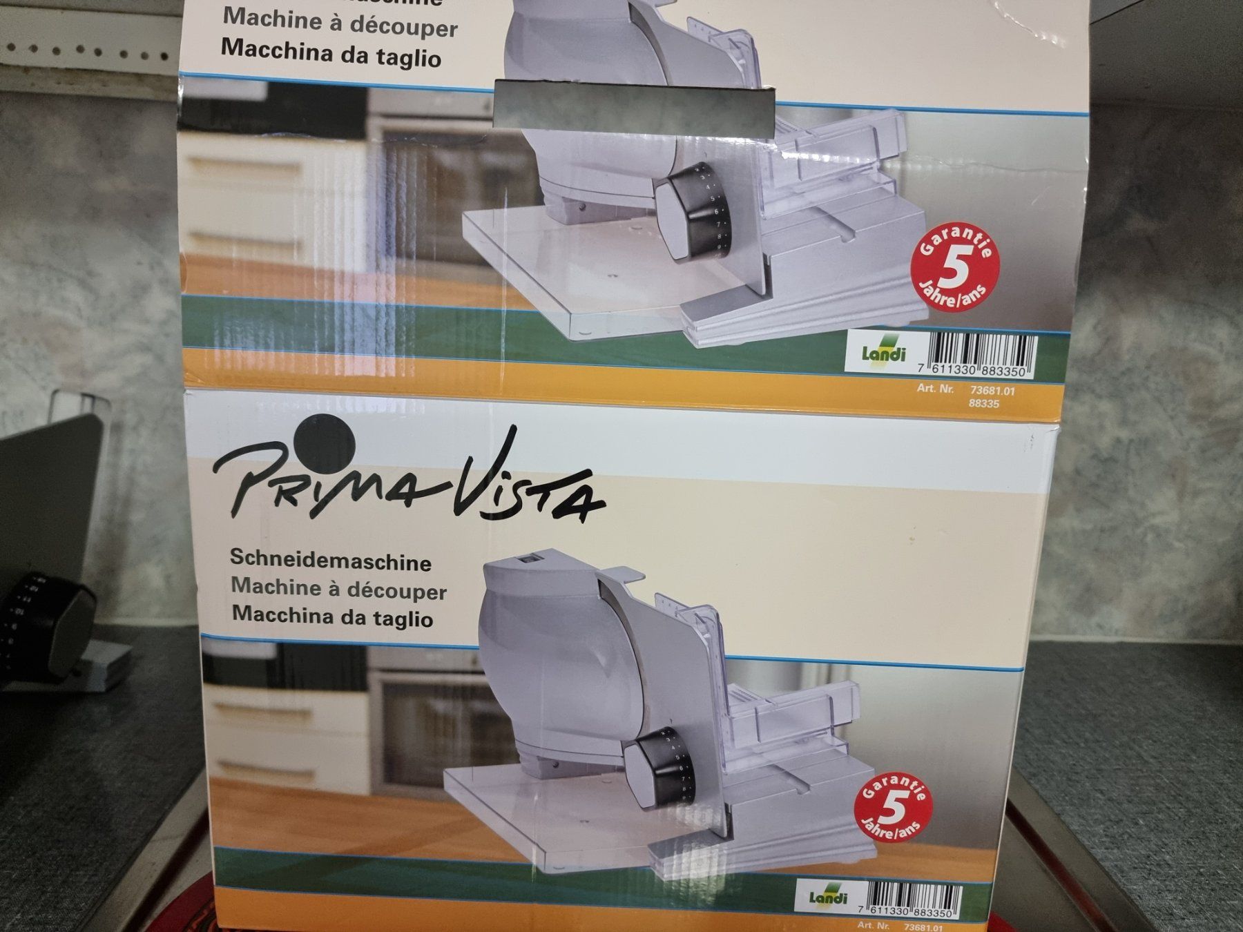 Elettrodomestici da cucina: Aufschnittmaschine/ Schneidmaschine – Usato da Steinen venduto da Appert.