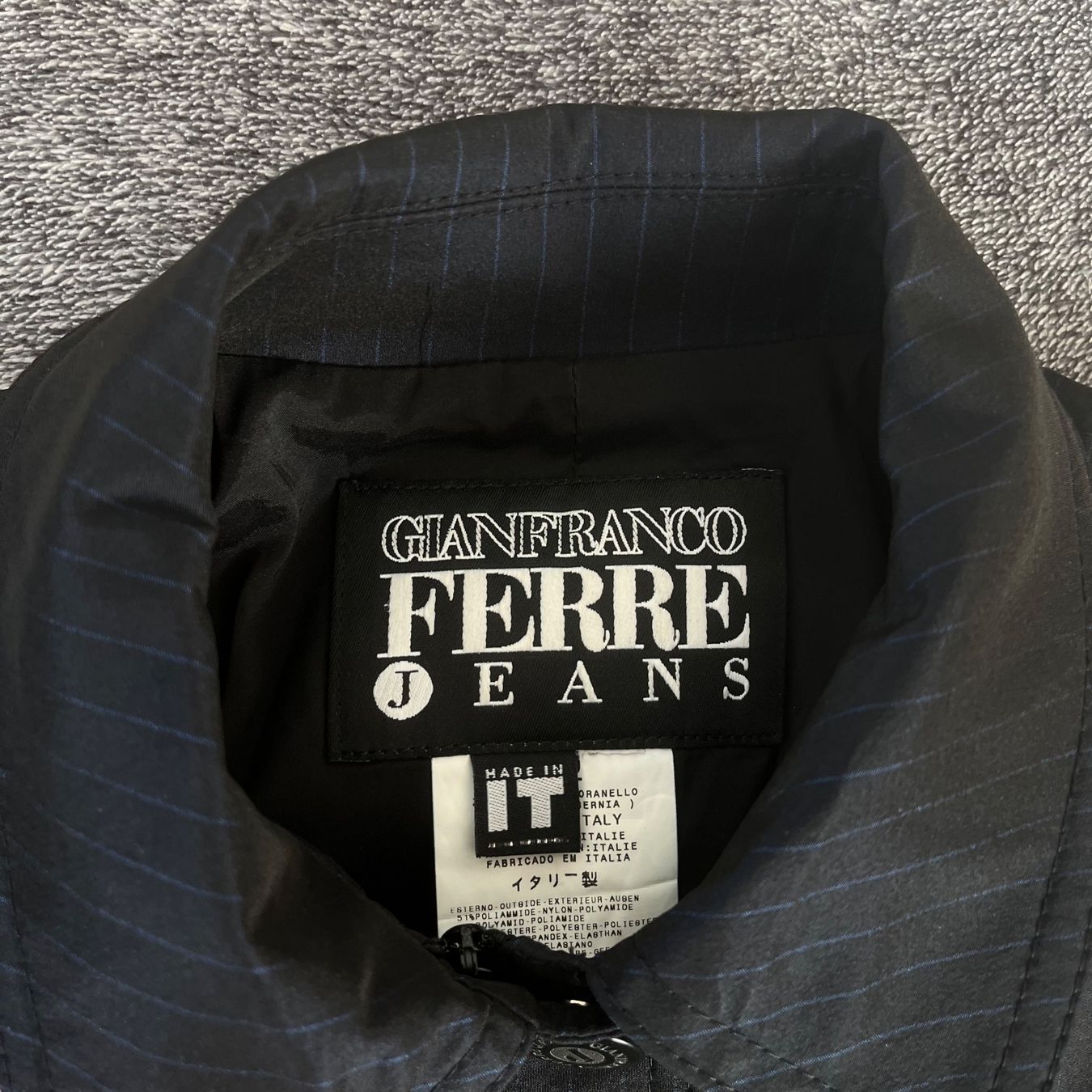 Gianfranco Ferre Giacche: Gianfranco Ferre Jacke – Usato da Zug venduto da saskia-chiara 3