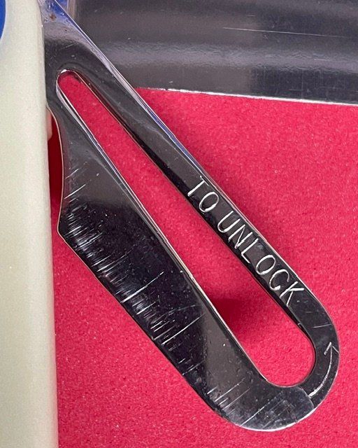 Zubehör: Seglermesser von Wichard – Gebraucht aus Oberrieden von Ket25 2