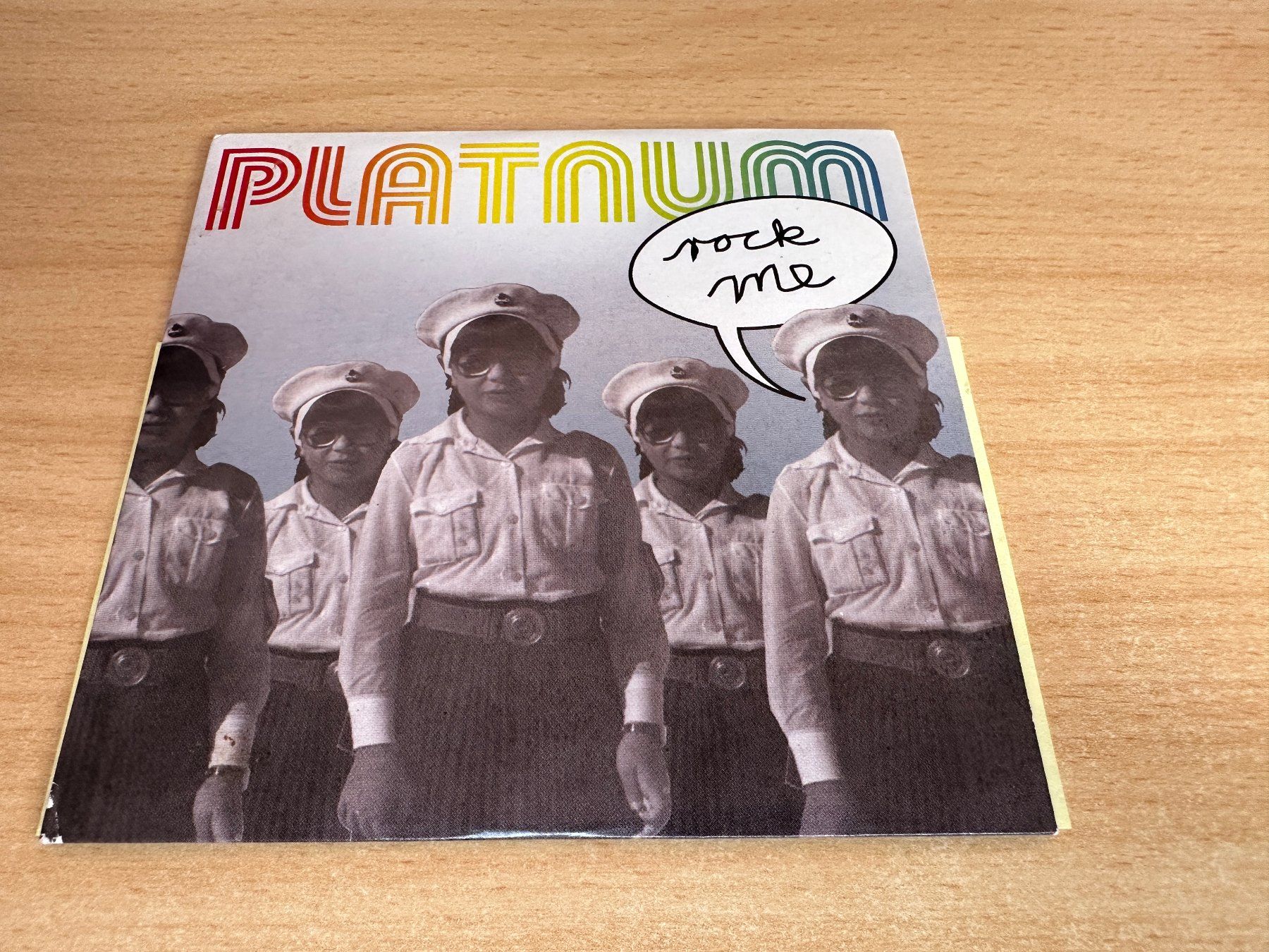 CD: Platnum – Rock Me – Usato da Rikon im Tösstal venduto da Alpenmutz