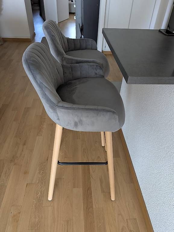 Sedie: 2 Chaises hautes en velours  – Usato da Echallens venduto da Youpi 2