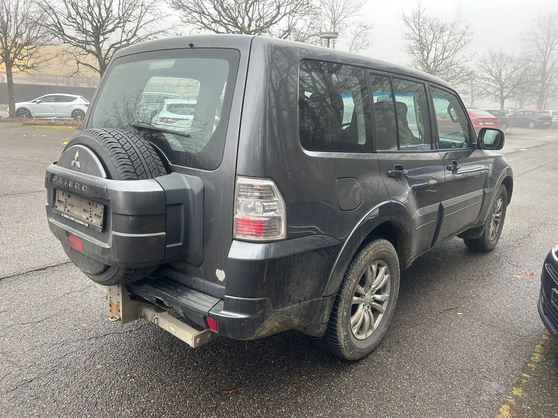 Mitsubishi Automobili: mitsubichi pajero 3.2 automatique  – Usato da Peseux venduto da MehdiS01 6