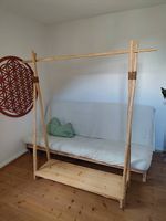 Selbstgebauter Vollholz Kleiderständer Garderobe mit Ablage