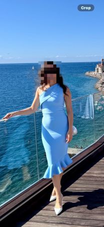 Elegantes One-Shoulder Kleid in wunderschönem Hellblau, Größ