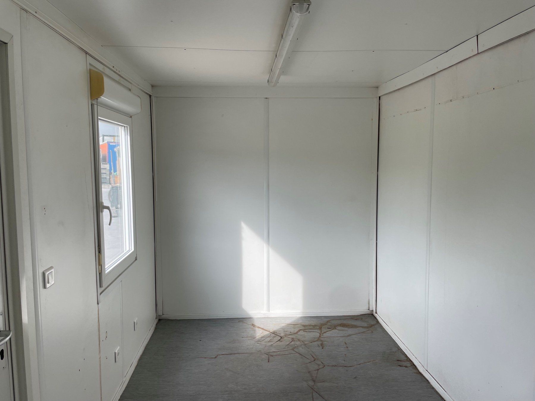 Contenitori edile: Baucontainer, Container, Bürocontainer, Baracke, Baustelle! – Difettoso da Kradolf venduto da BKSAG 6