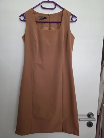 Robe Kazarini