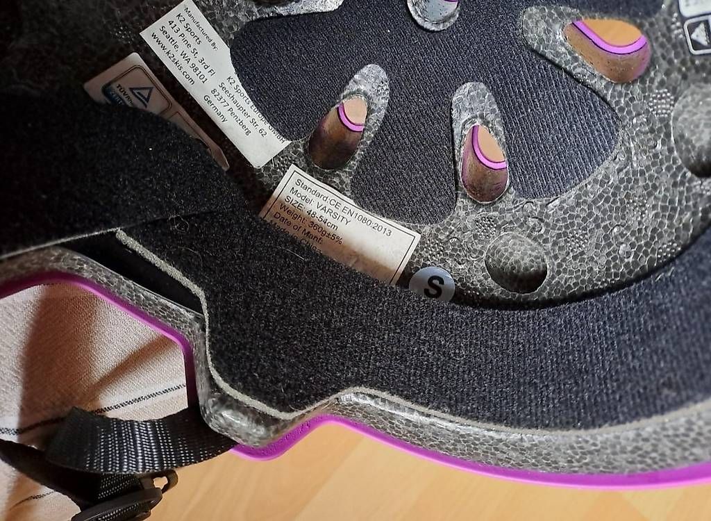 Caschi: Velohelm – Usato da Bürglen UR venduto da alesia1 1