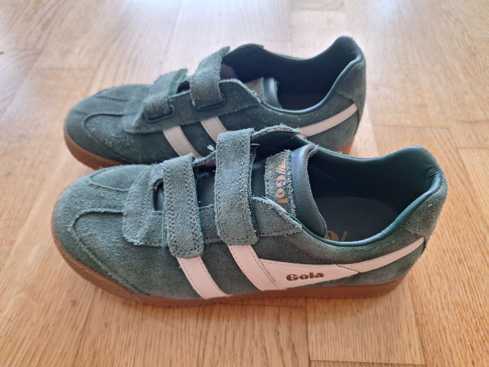 Scarpe per ragazzi: Sneaker, Turnschuhe Gola Gr. 34 – Usato da Zürich venduto da Mina_877