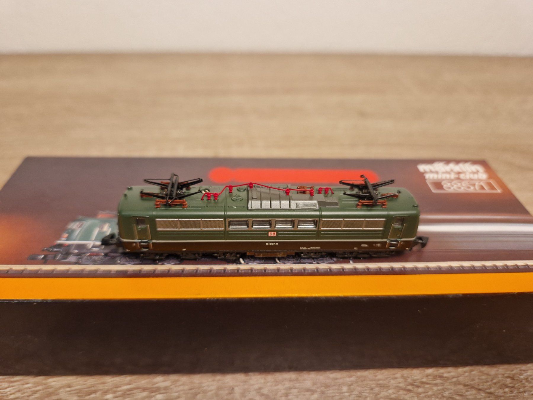 Märklin Modellini di ferrovie: Märklin Z 88571 E-Lok BR 151 DB – Usato da St-Aubin-Sauges venduto da Lo_Go 4