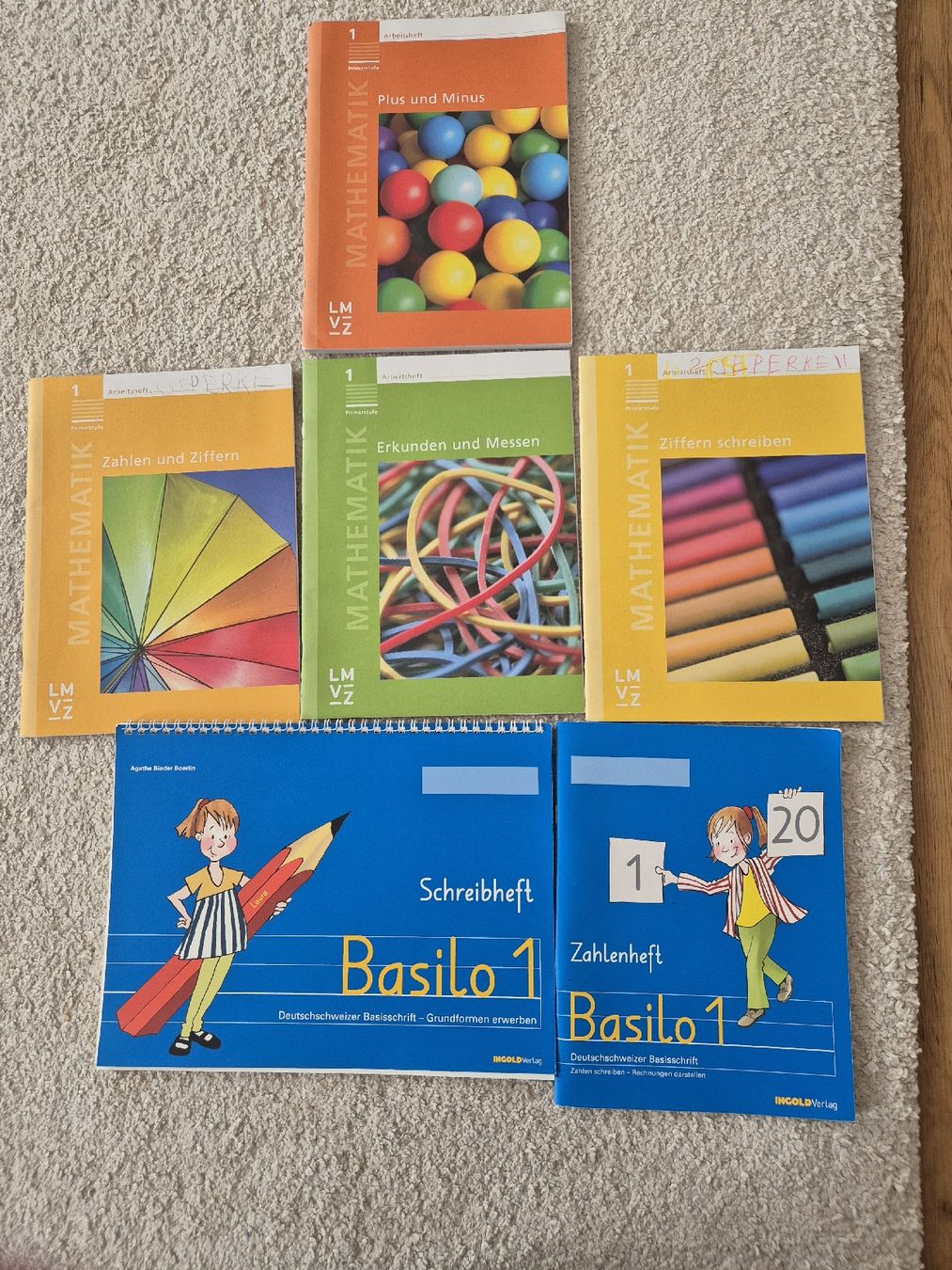 Libri: Schulhefte / Arbeitshefte Mathematik & Basilo 1 (6-teilig) – Usato da Thalheim AG venduto da vargatam1