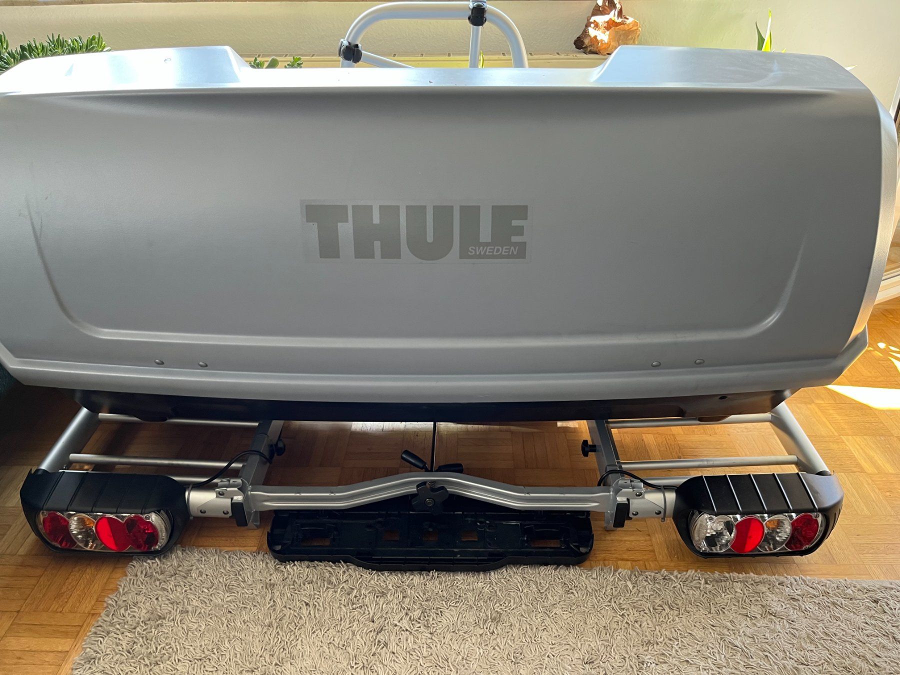 Thule Box da tetto: Thule BackUp 900 (Heckbox) – Usato da Seon venduto da arekk