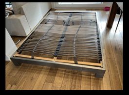 Bett Metallrahmen im Vitra Style 140x200 cm