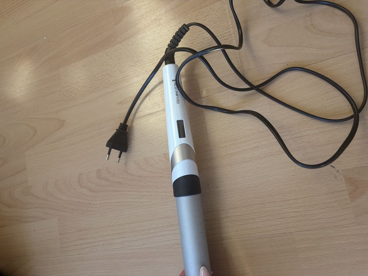Remington Lockenstäbe & Haarglätter: 3x Remington Lockenstäbe – Gebraucht aus Lachen SZ von wal_c7kn