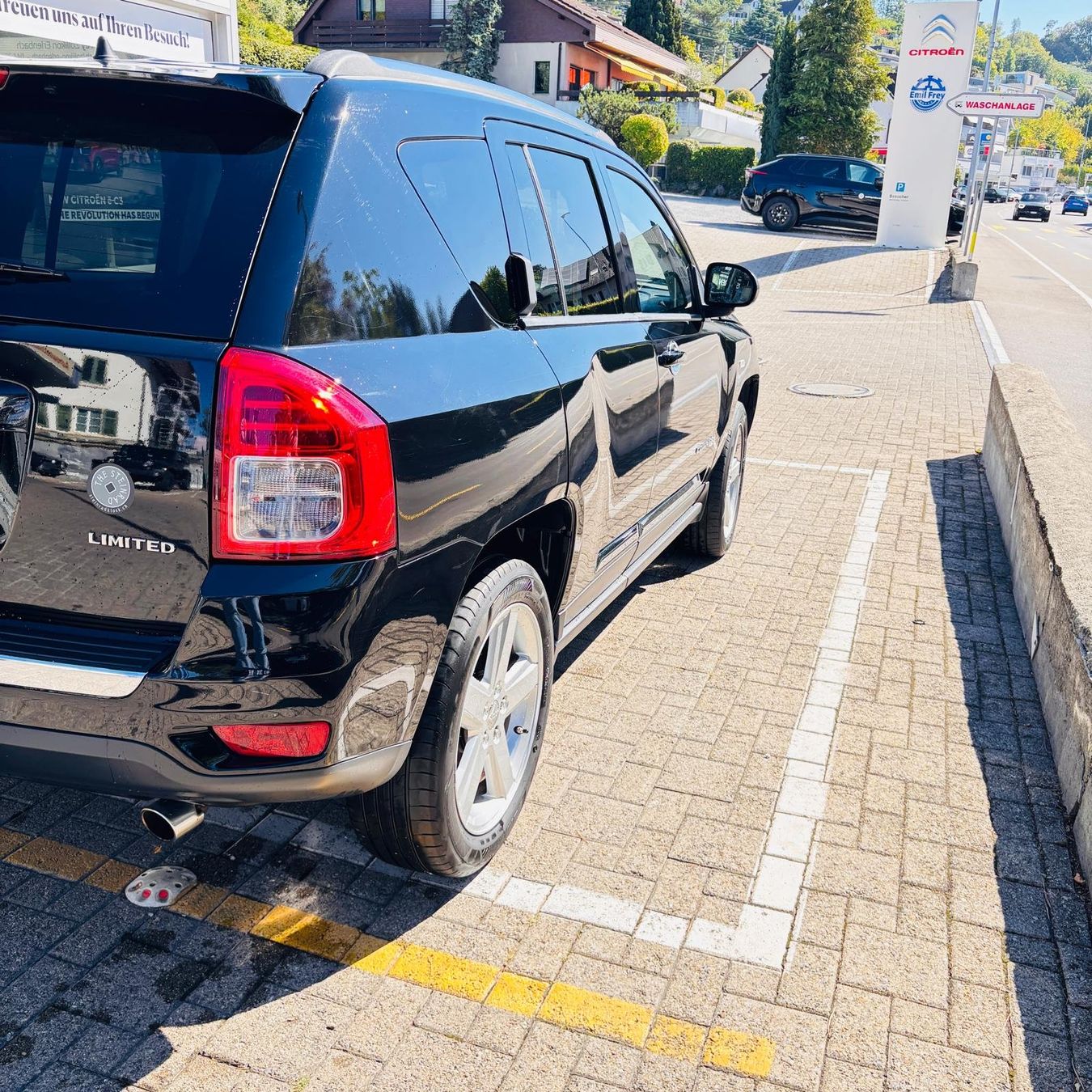 Jeep Automobili: Jeep Compass 2.4 – Usato da Zollikon venduto da Capitalpub6117 2