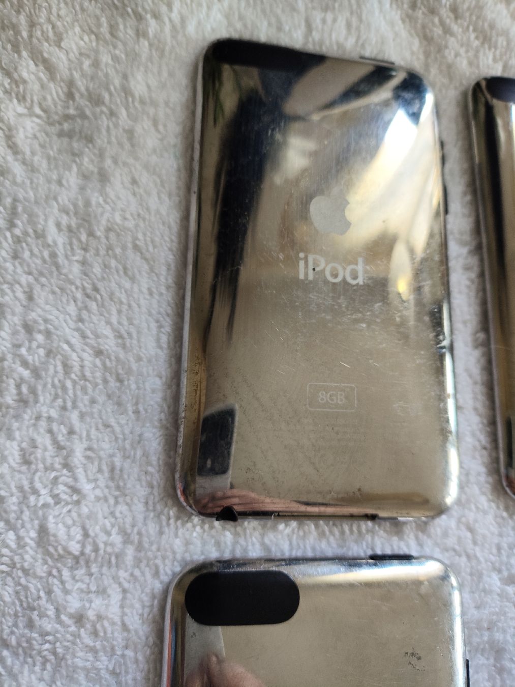 Apple Lettore multimediale portatile: iPod Touch 4 Stück ( defekt) – Difettoso da Zollikofen venduto da zar_j67f 5