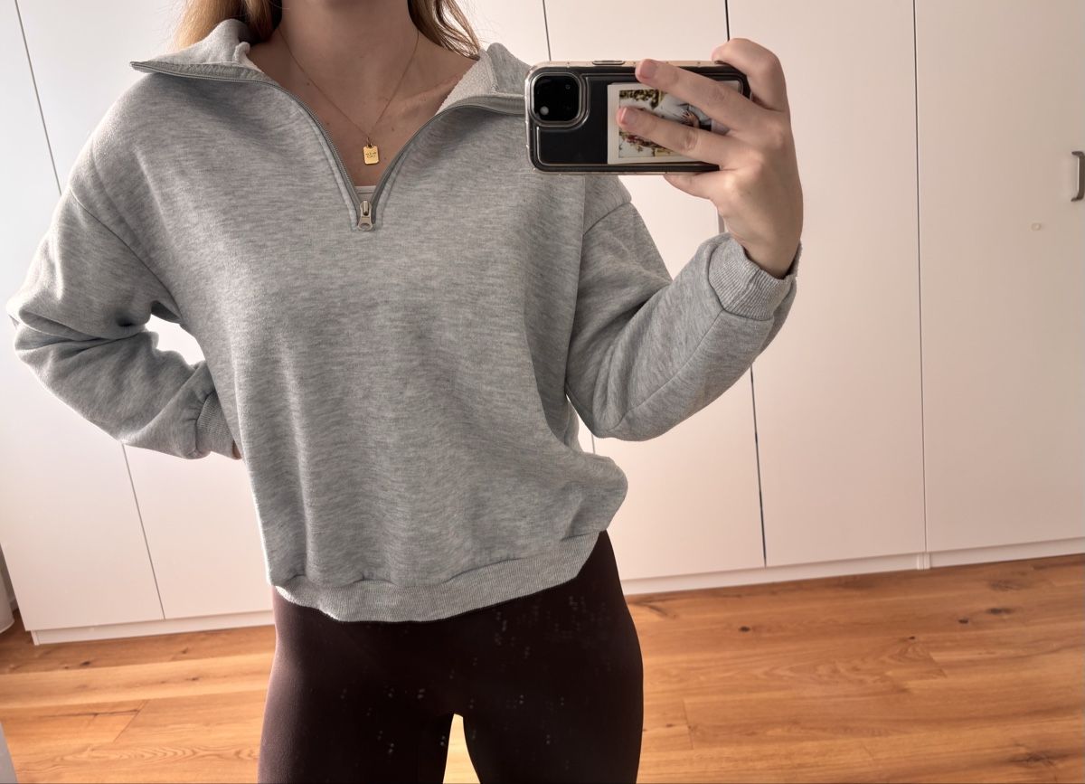 Maglioni & Felpe: Grauer Sweatshirt-Pullover – Usato da Lengwil venduto da lin_vt8r 2