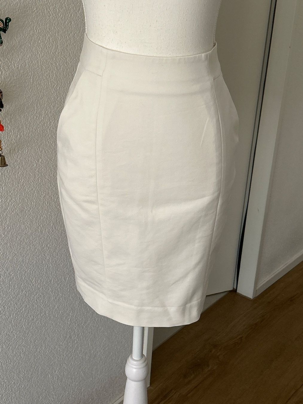 Gonne: Damen Rock  ecru schmaler Schnitt – Usato da Brunnen venduto da Nala2929 2