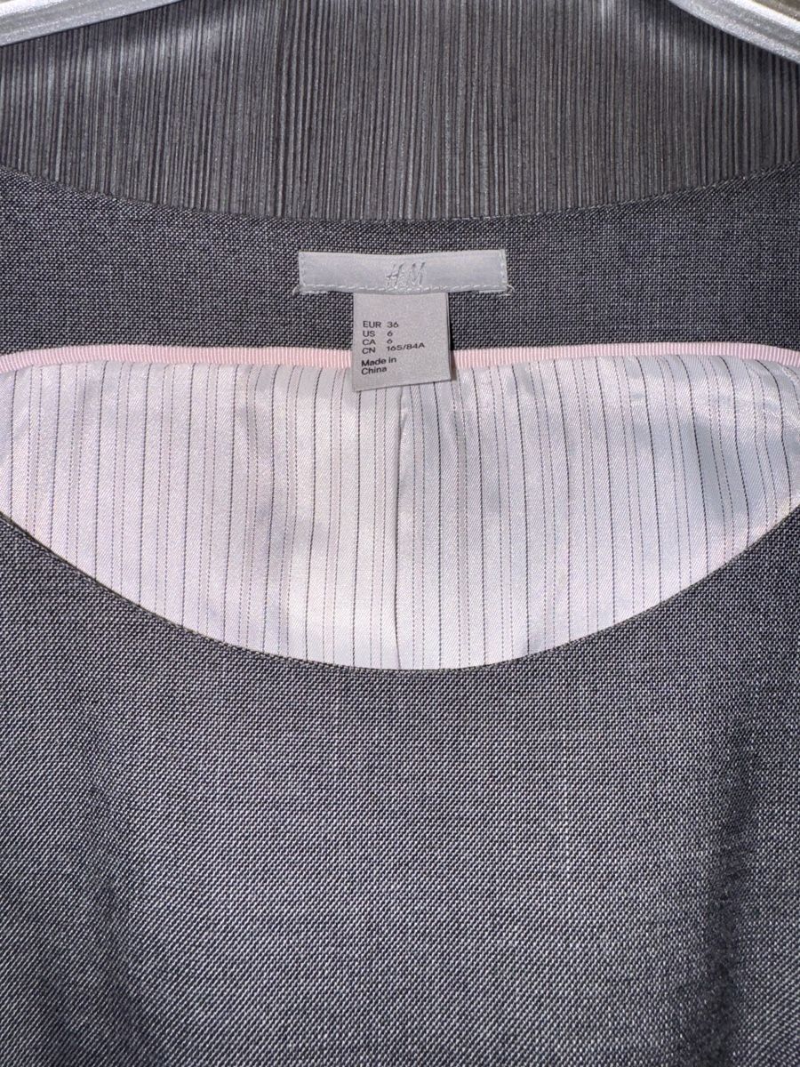H&M Kleider: H&M Kleid, grau, Gr. 36 Wie neu – Neu (gemäss Beschreibung) aus Altdorf UR von Lilelo82 1