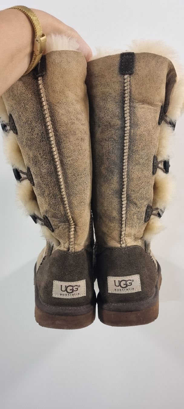 Ugg Damenschuhe: UGG's – Gebraucht aus Zunzgen von jes_myc7 2