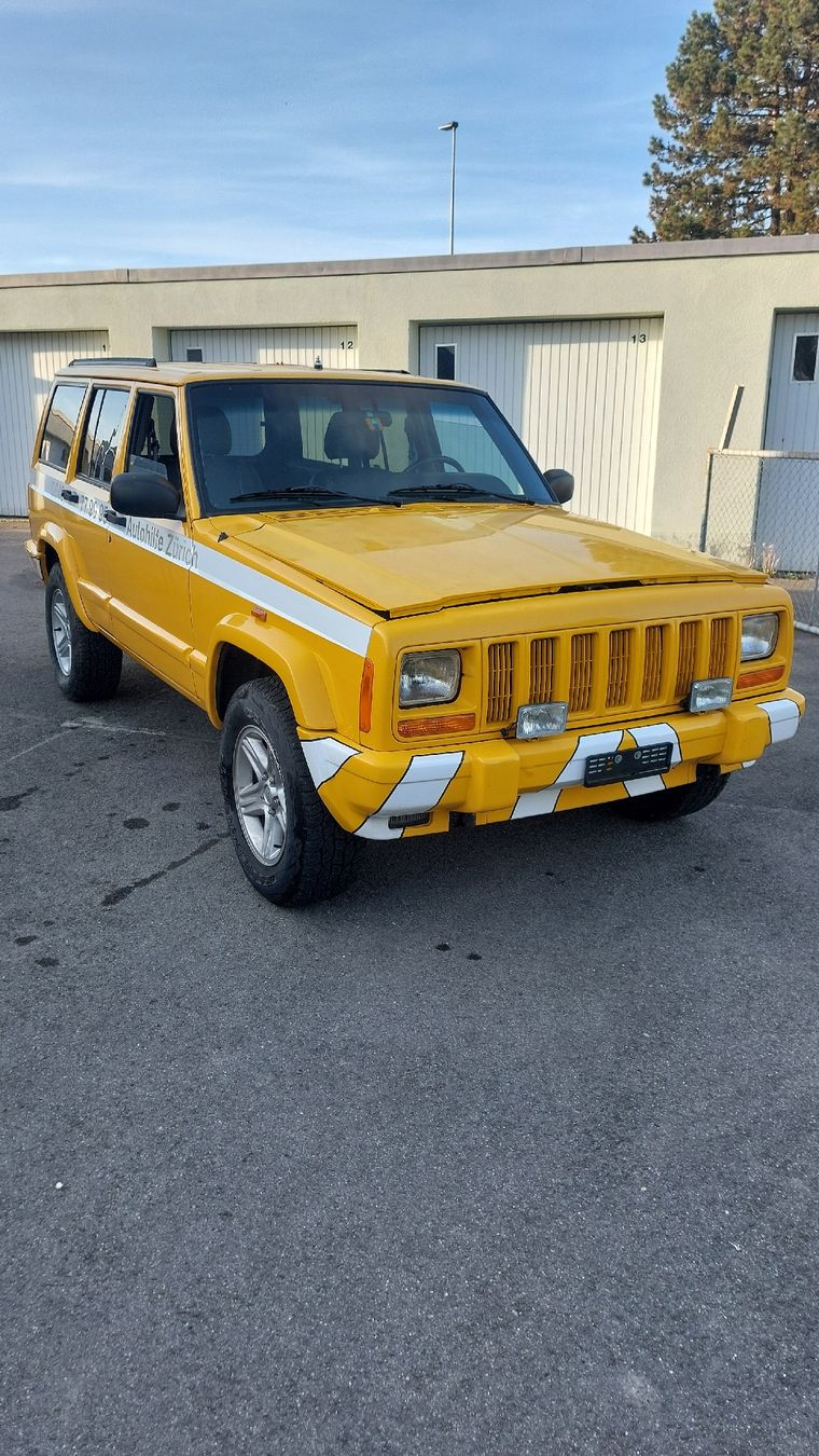 Jeep Automobili: Jeep Cherokee xj – Usato da Arnegg venduto da Funny05 1