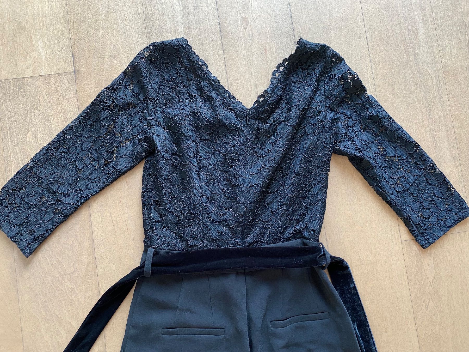 Esprit Jumpsuits: ESPRIT - eleganter Jumpsuit mit Spitze und Samt-Gurt – Neu (gemäss Beschreibung) aus Meilen von kleisi01 4