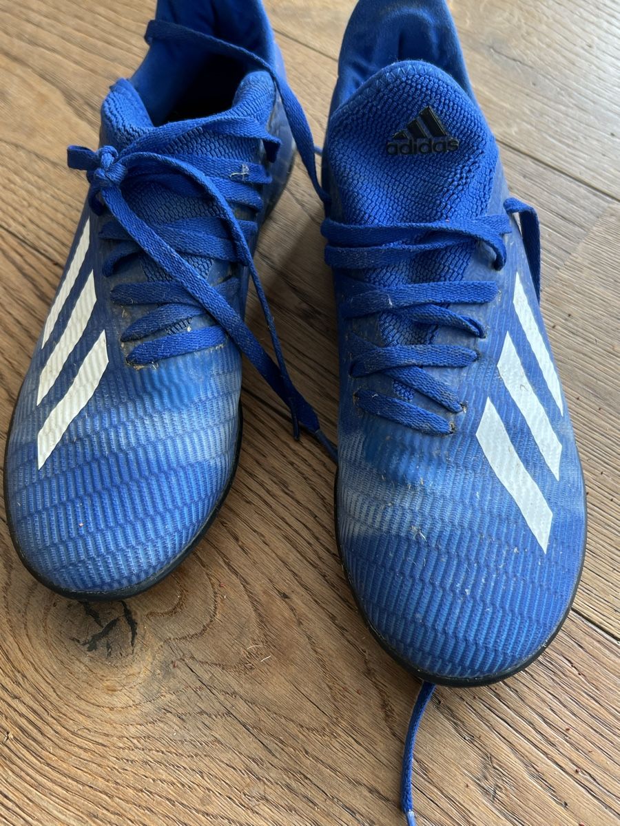 Adidas Scarpe per ragazzi: Adidas Kinder Fussball Schuhe Gr36 2/3 – Usato da Uerikon venduto da Saffagirl
