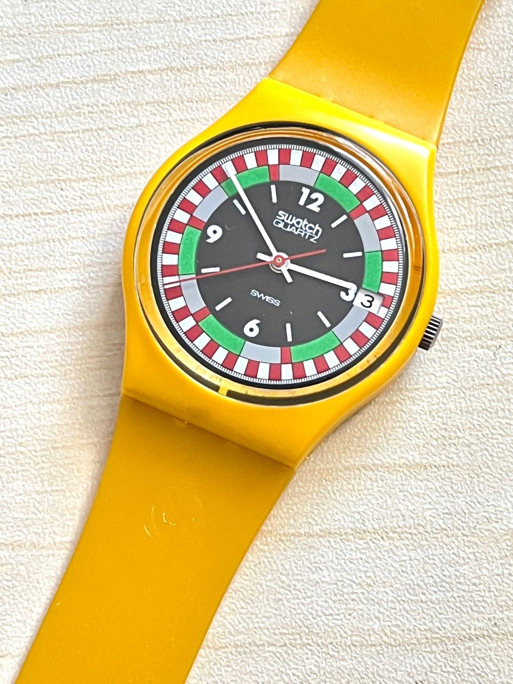 Swatch Orologi: Swatch Uhr, Vintage 1984, Gelb – Usato da Grenchen venduto da chththl