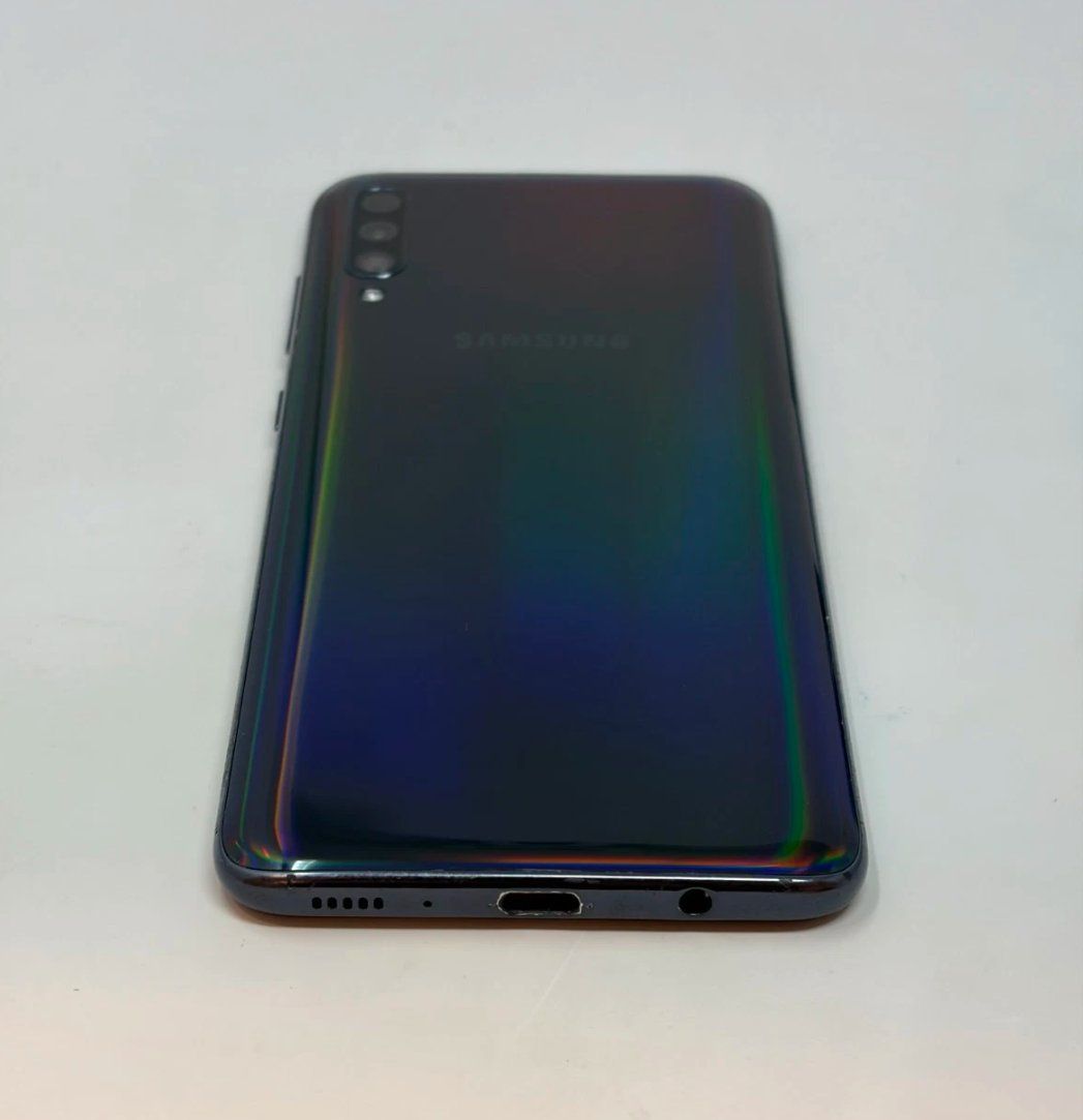 Samsung Telefoni cellulari / Smartphones: Samsung A70 / 128GB / Dual sim – Usato da Luzern venduto da Waince786 3