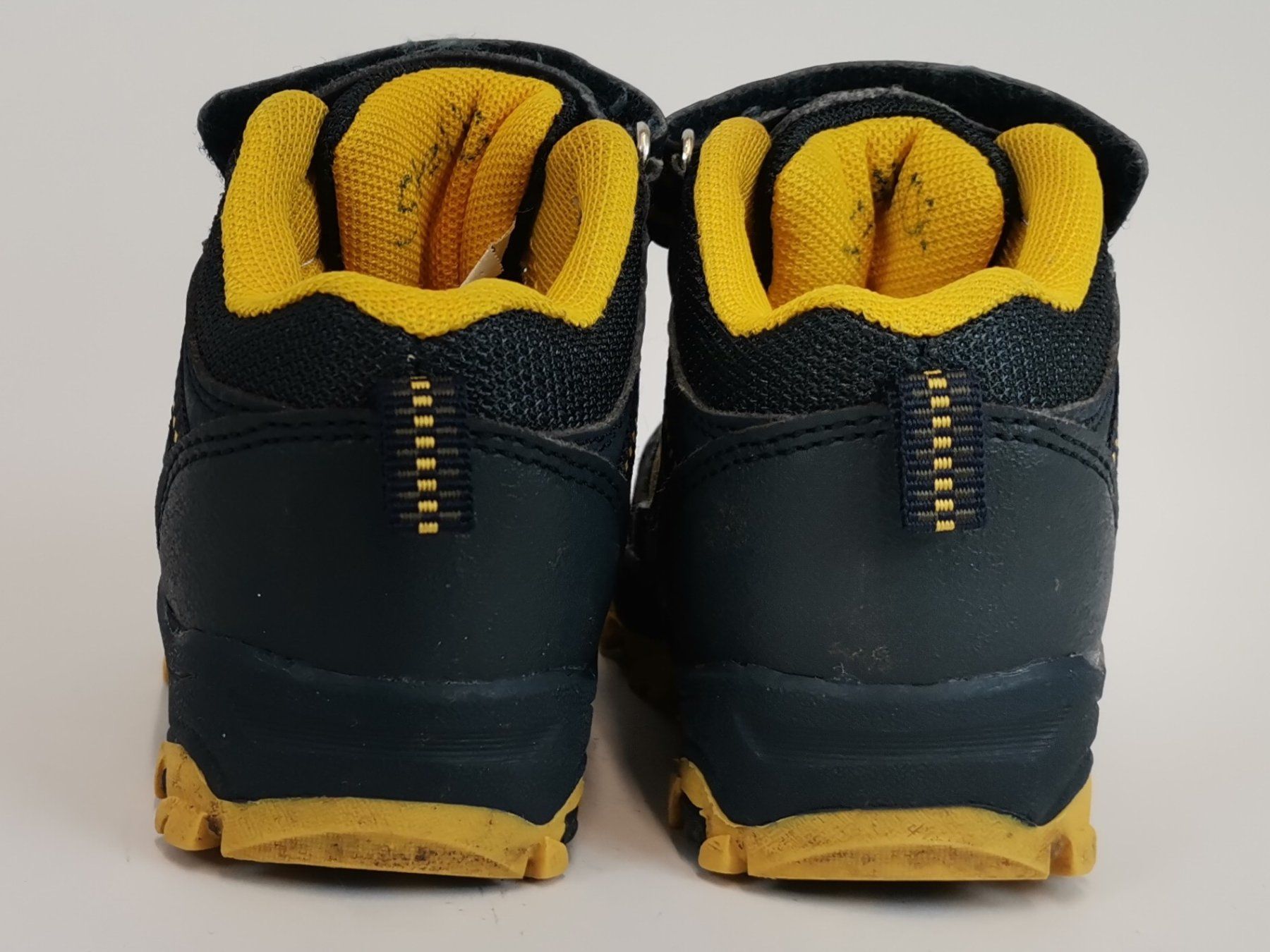 Scarpe per ragazzi: SMILE Kinderwanderschuhe Grösse 21 – Usato da Schaffhausen venduto da Restwert_SH 3
