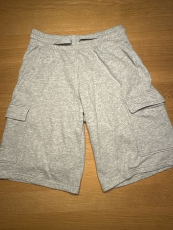 Graue Cargo Shorts, Top Zustand, Grösse M
