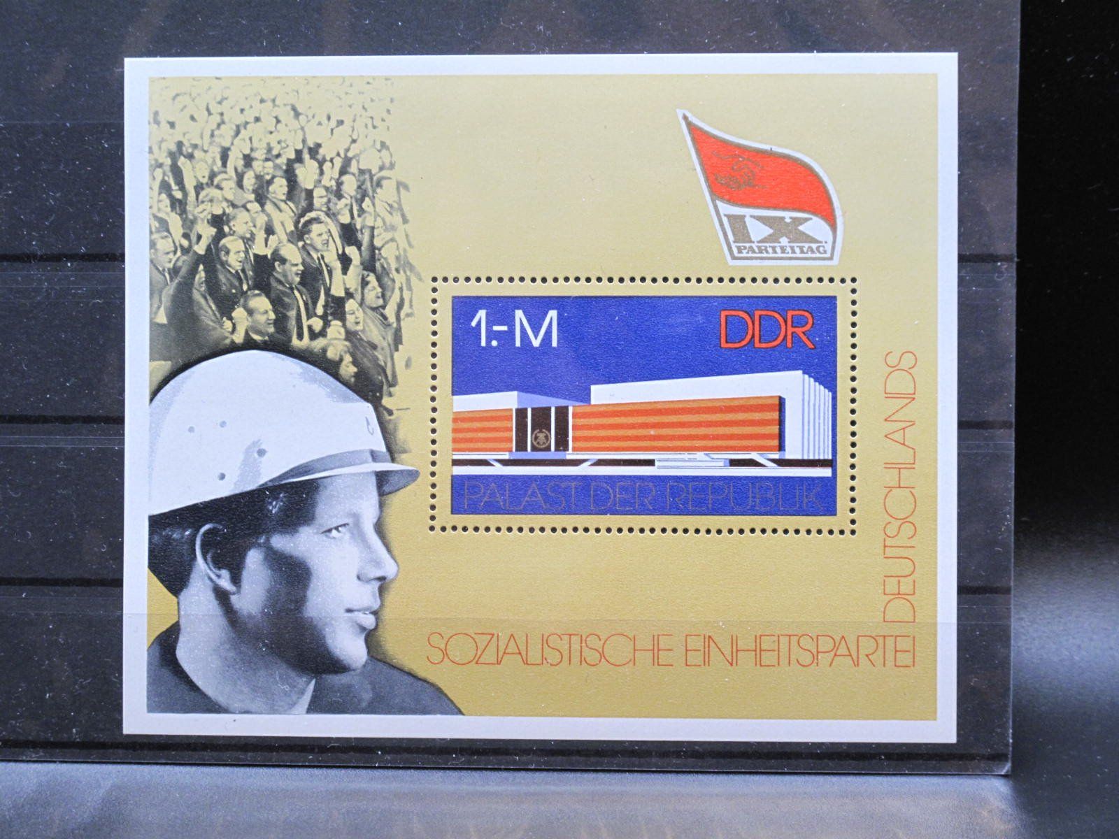 Tutti i francobolli: DDR 1976 Palast Berlin Block 45** – Usato da Wil SG venduto da fva01