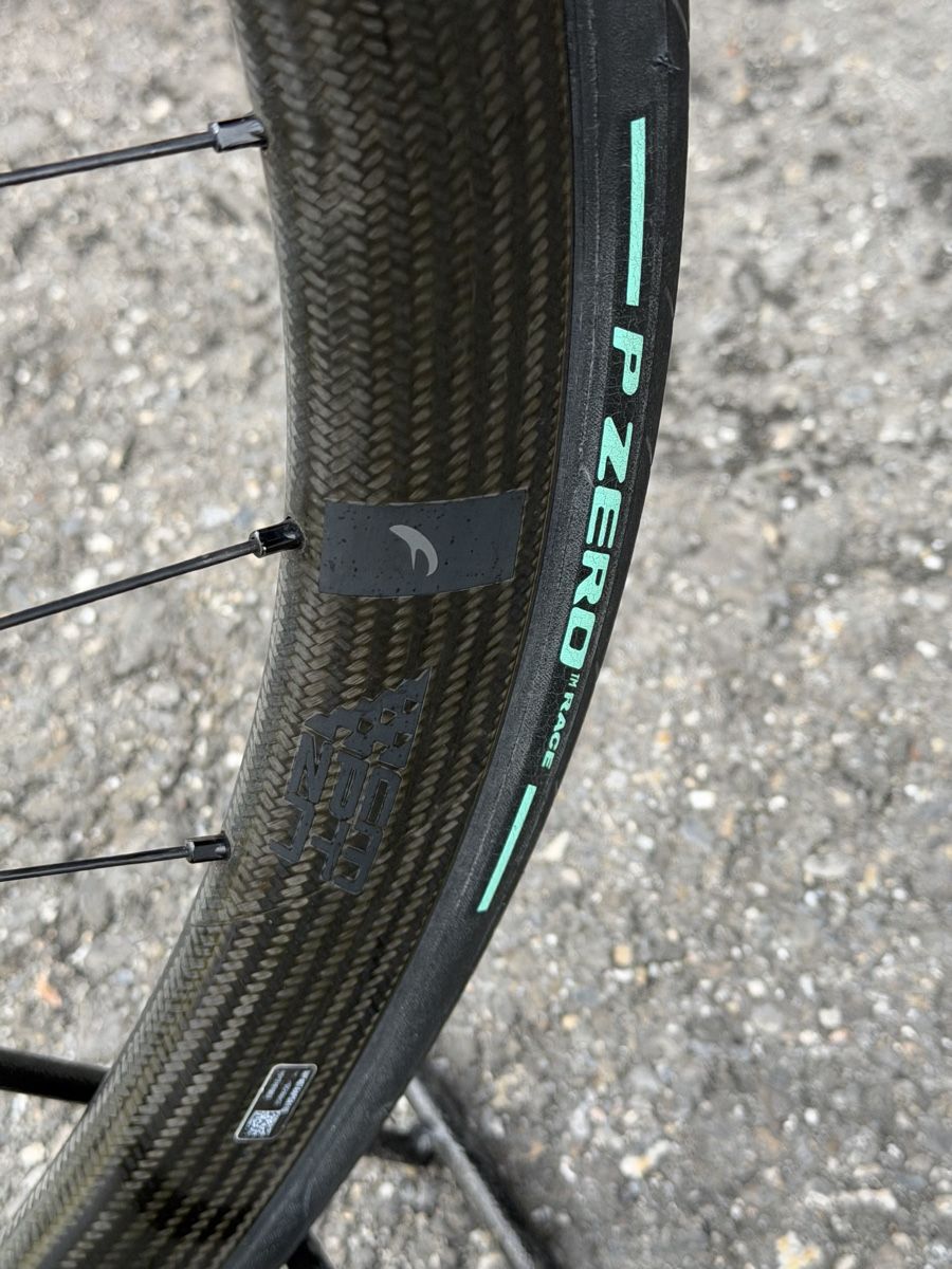 Bianchi Vélos: Bianchi Specialissima, SRAM RED, Powermeter, L – D'occasion à Schenkon par Elmi13 3
