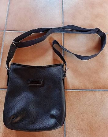 joli sac LONGCHAMP, porté travers