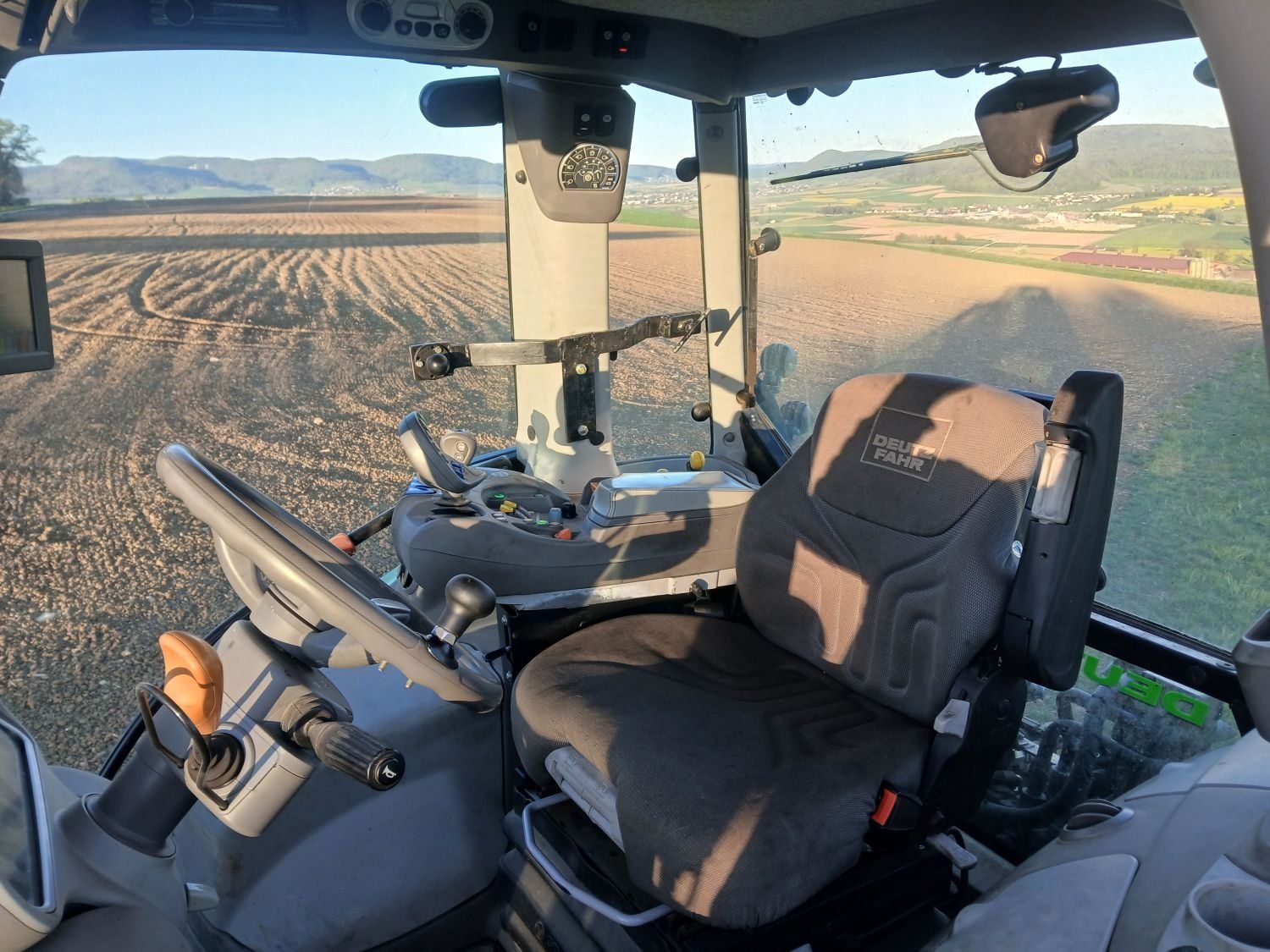 Trattori: Deutz Fahr Agrotron 6160.4 mit Frontlader – Usato da Wilchingen venduto da farmer6599 9