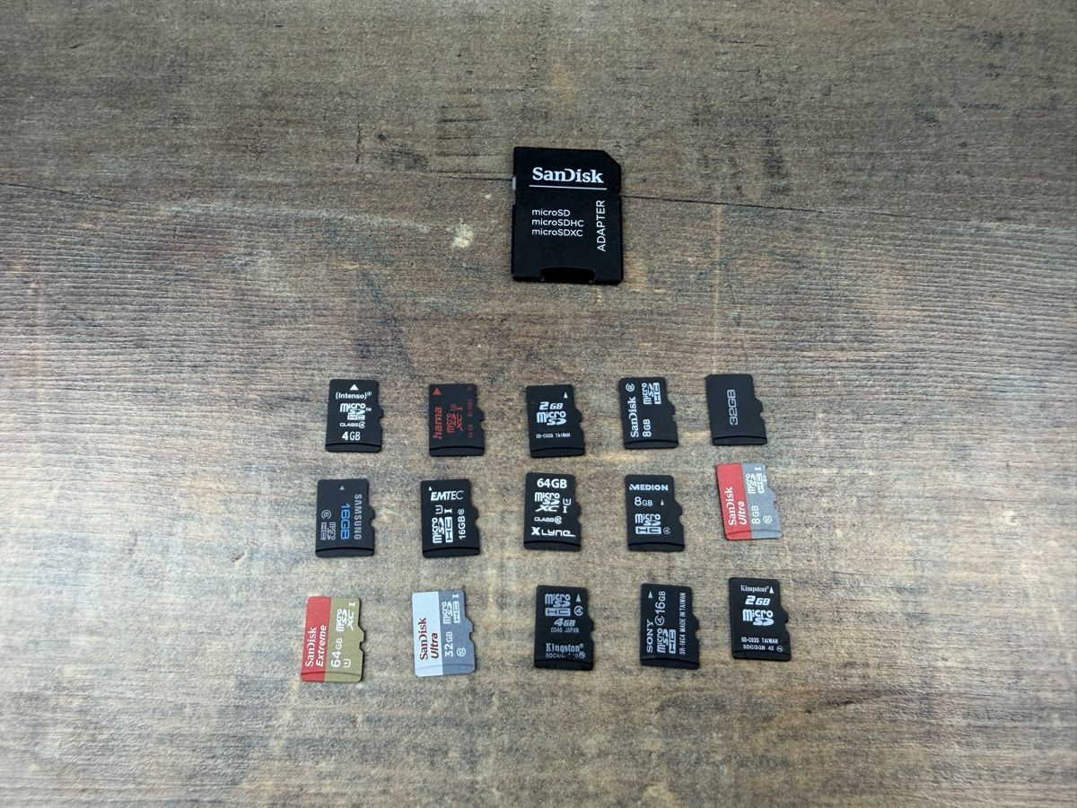 Speicherkarten: MicroSD SD Karten Set Konvolut mit Adapter, gebraucht – Gebraucht aus Hallau von R.R.91