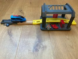 Playtive Junior Zug-Werkstatt-Set Brio kompatibel