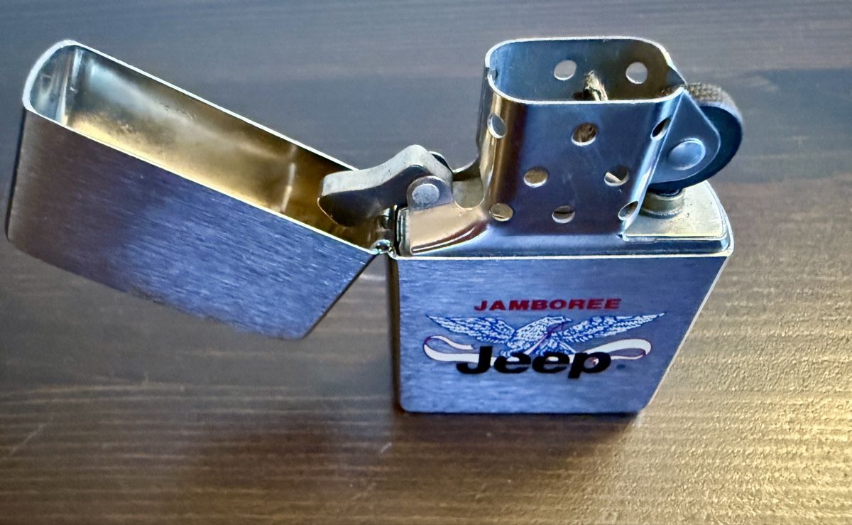 Zippo Accendini: Original Zippo Jamboree Jeep – Nuovo (secondo la descrizione) da Schattenhalb venduto da Oodaaq 5