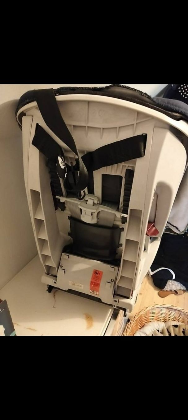 Britax Römer Seggiolini per auto: Römer Autositz, Kindersitz – Usato da Lyss venduto da yan_zq9y 1