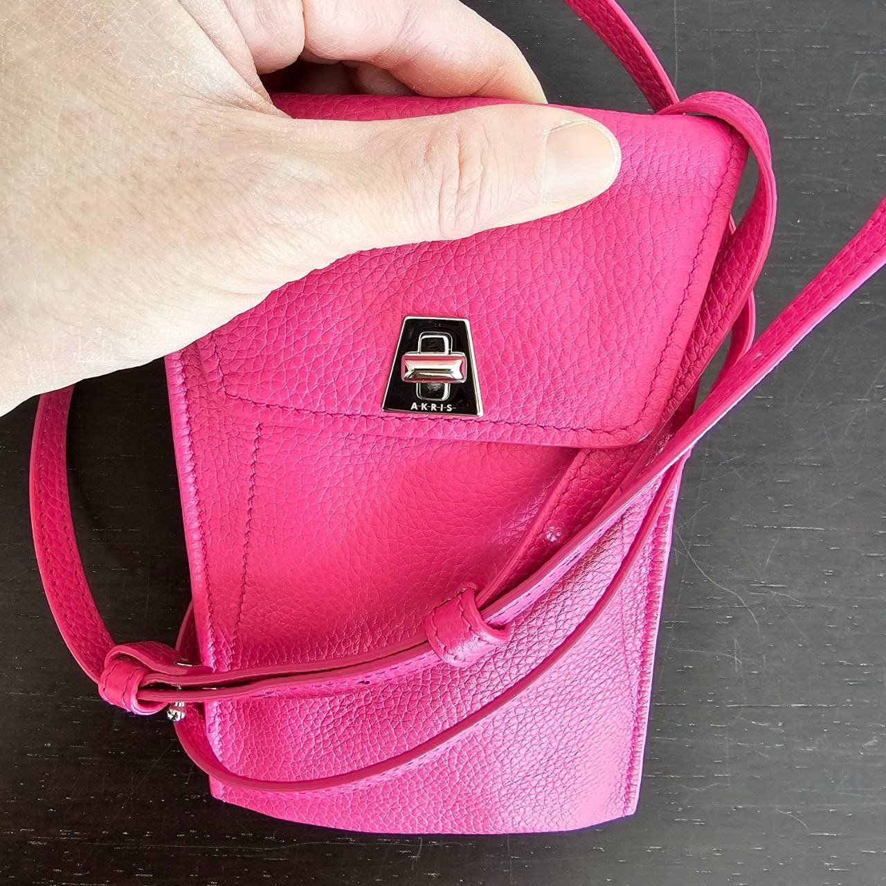 Akris Borse da donna: NEW AKRIS Anouk Phone Pouch in leather pink – Nuovo (secondo la descrizione) da Origlio venduto da ann_q6qv 4