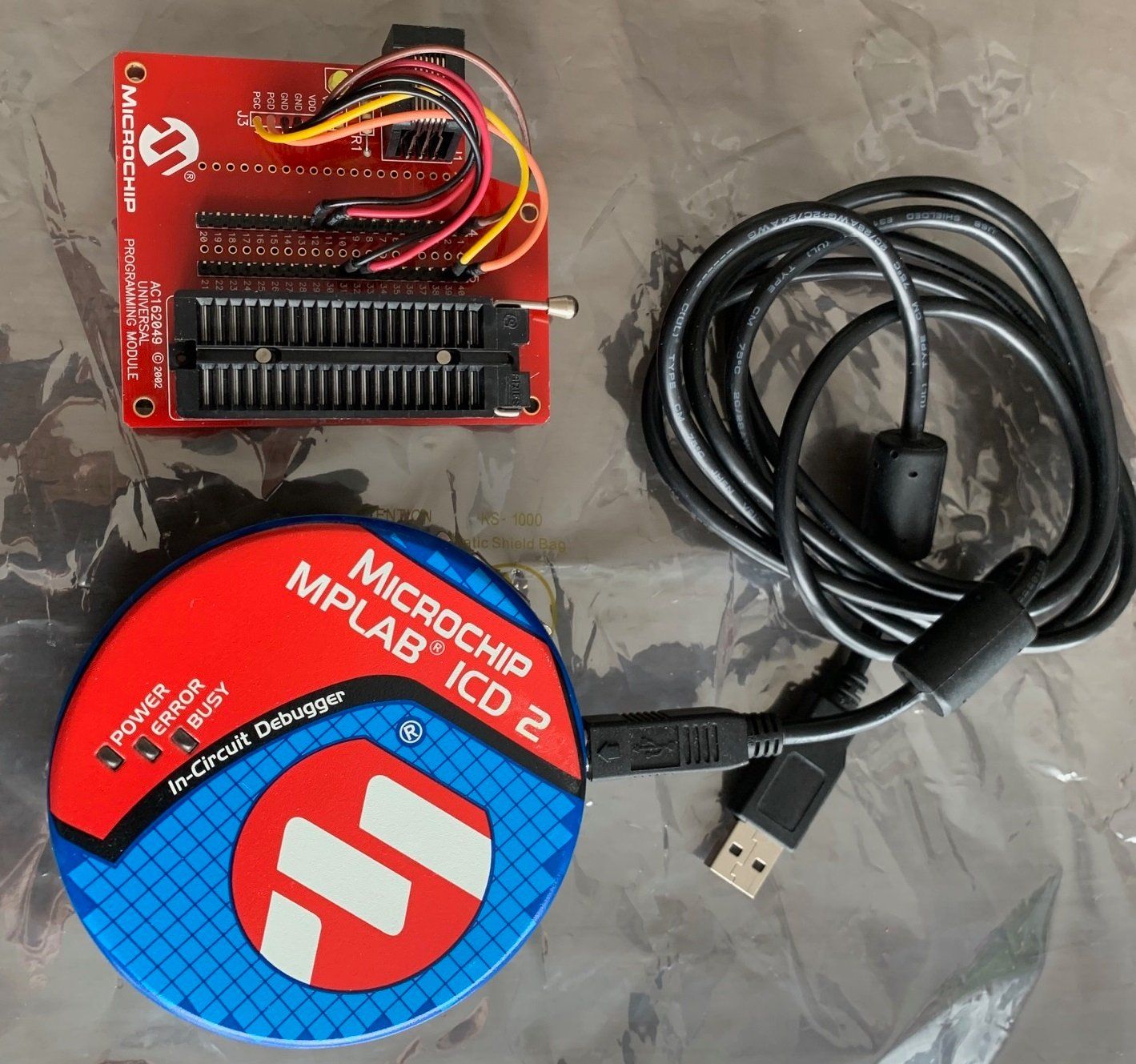 Speicherkarten: Microchip Universal Programming-Modul und MPLAB ICD 2 – Gebraucht aus Bassersdorf von