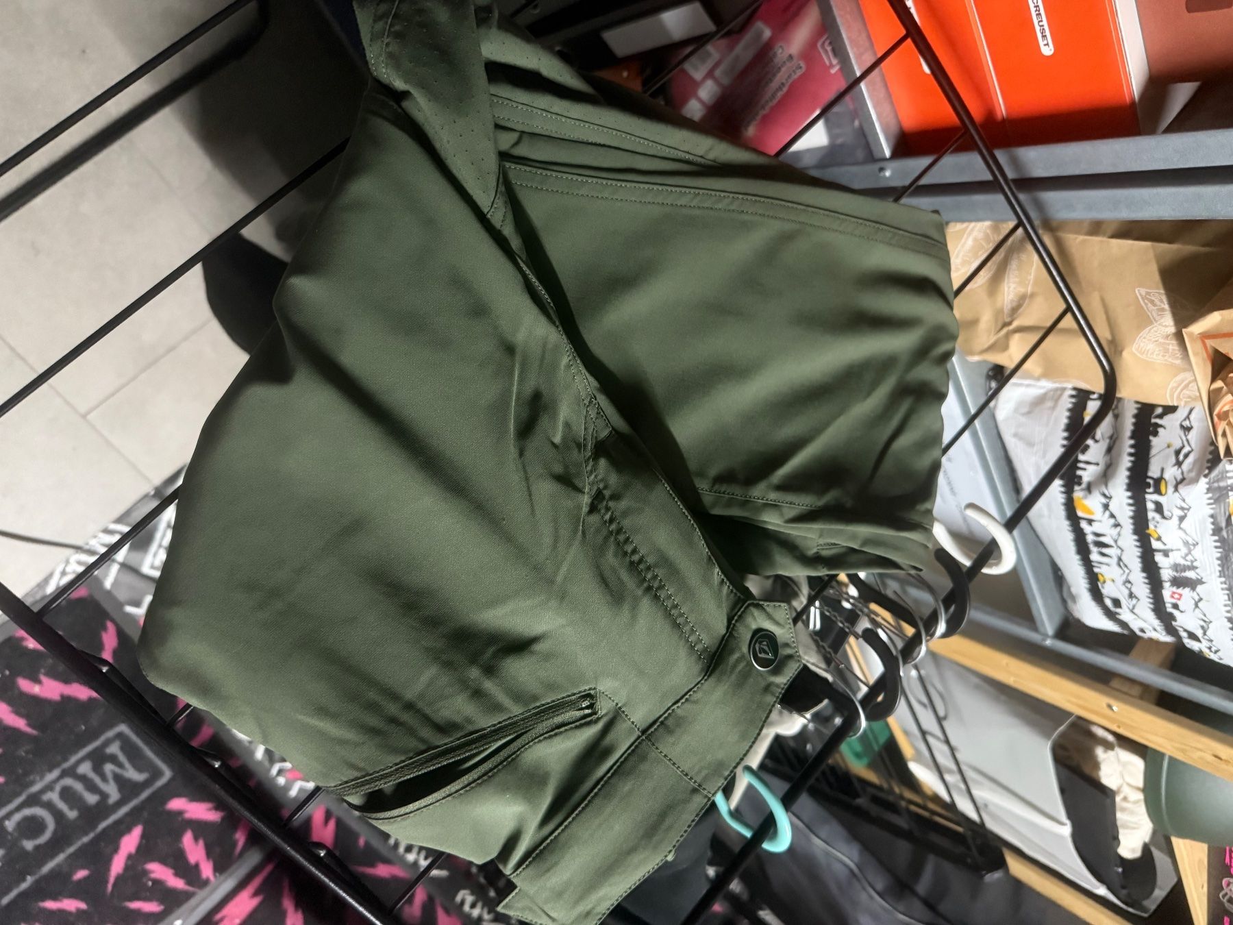 Volcom Hosen: Volcom trail ripper Mtb pant 34 – Gebraucht aus Giubiasco von Darkemperor 1