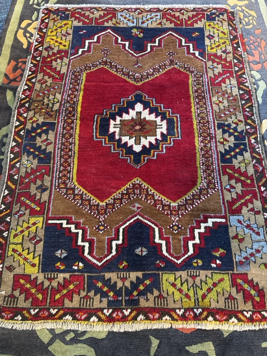 Teppiche: Alte orientalische Teppich  – Gebraucht aus Niederhasli von abd_bm8t